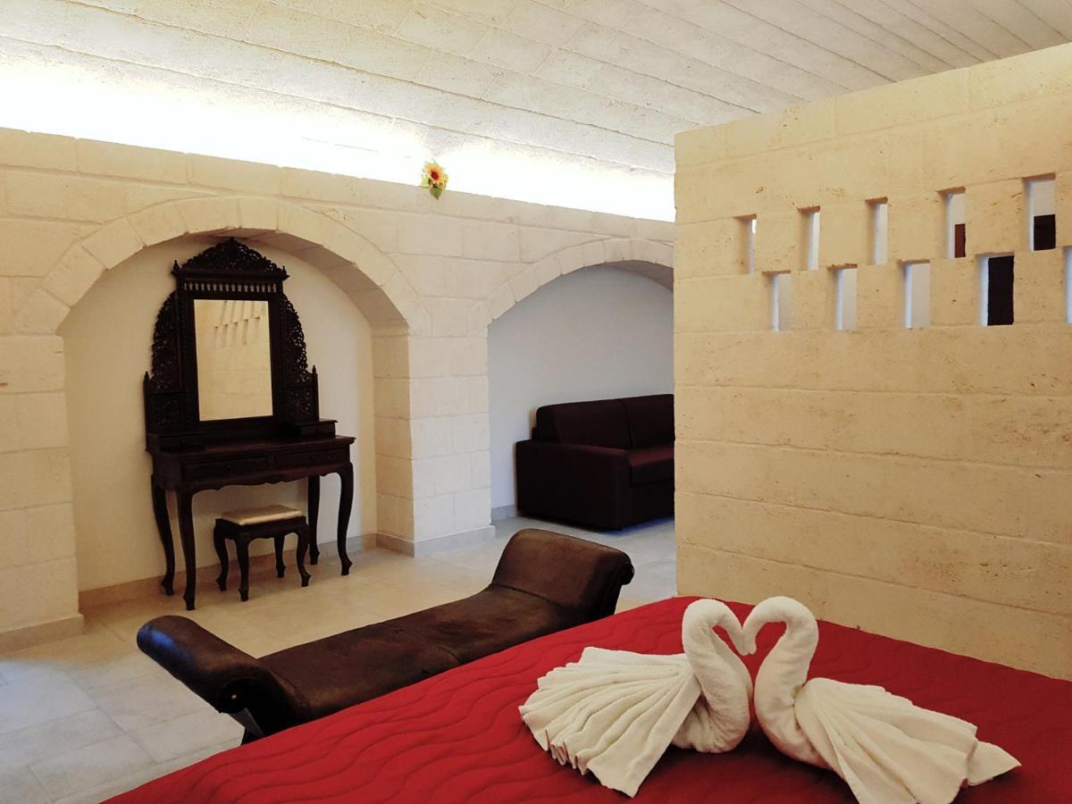 Trulli Aurasia Ostuni Bagian luar foto