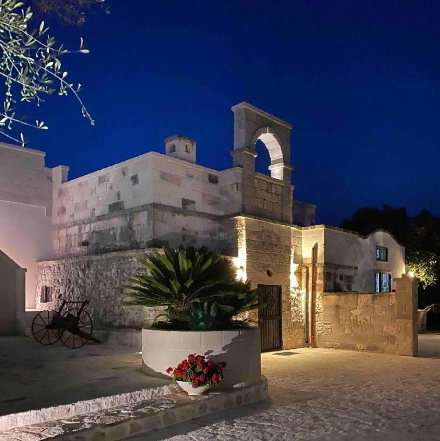 Trulli Aurasia Ostuni Bagian luar foto