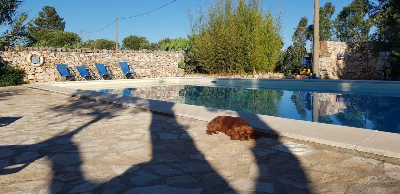 Trulli Aurasia Ostuni Bagian luar foto